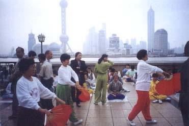 действия на китайската комунистическа партия срещу Фалун Гонг практикуващи 