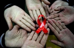 Броят на болните от СПИН в Китай се увеличава с 40% на година. 