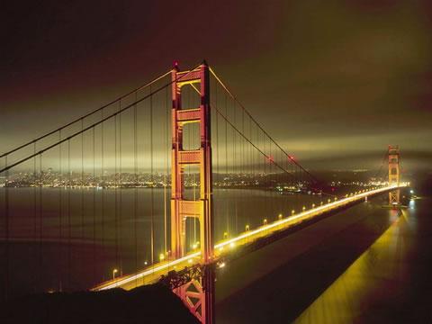 16. Мостът"Голдън Гейт" в Сан Франциско