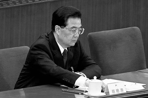 Китайският лидер Ху Джинтао на закриващата сесия на Националния народен конгрес на 14 март 2012. 