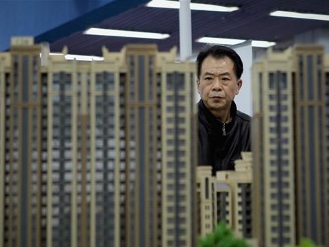 Китайски чиновници се отървават спешно от недвижими имоти 
