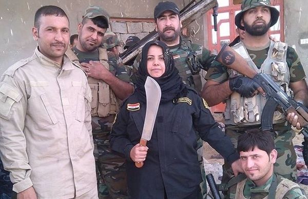 Иракчанка обезглави и сготви джихадистите, избили семейството ѝ