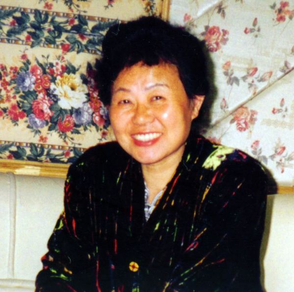 Jiang-Ruihong