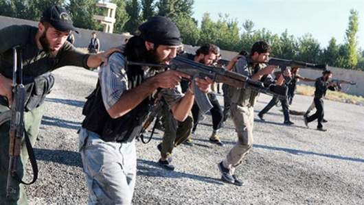 Бойци на Ислямска държава трениращи в Турция
